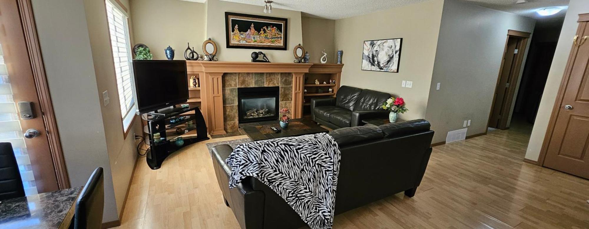 Spacious Comfortable Air-Conditioned. Near Airport! YYC Exteriér fotografie